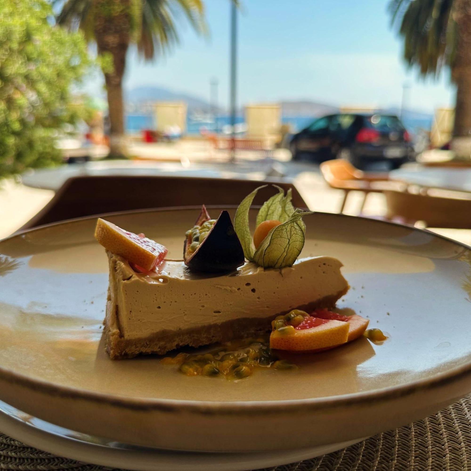 Hotel Ari Sarande Ngoại thất bức ảnh