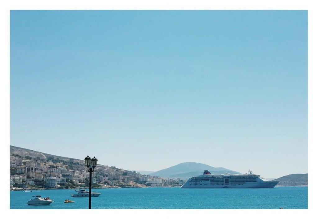 Hotel Ari Sarande Ngoại thất bức ảnh